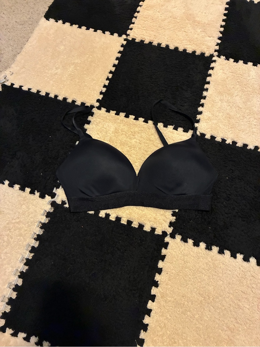 PINK Victoria's Secret Smooth Wireless Black Bra